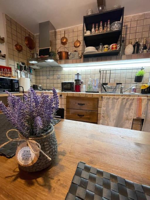 Luxury Loft - Per Gli Amanti Dei Dettagli Apartment Napoli Bagian luar foto