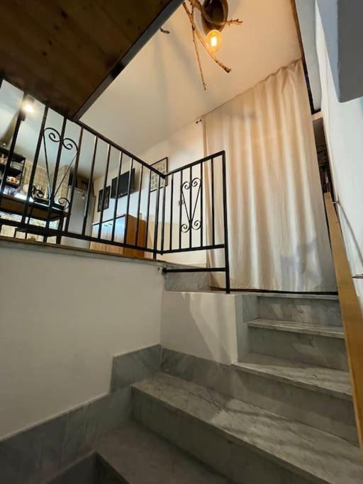 Luxury Loft - Per Gli Amanti Dei Dettagli Apartment Napoli Bagian luar foto